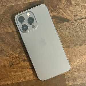 Apple iPhone 13 Pro in Silver